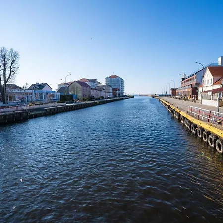 Port Darlowko By Renters 아파트